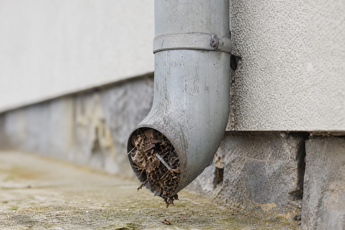 Beispiel: verstopftes Fallrohr im Detail